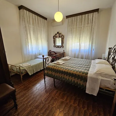 Hotel Consul Dipendenza La Plata Con Piscina 2* Riccione