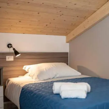 Otel Hotel Consul Dipendenza La Plata Con Piscina Riccione