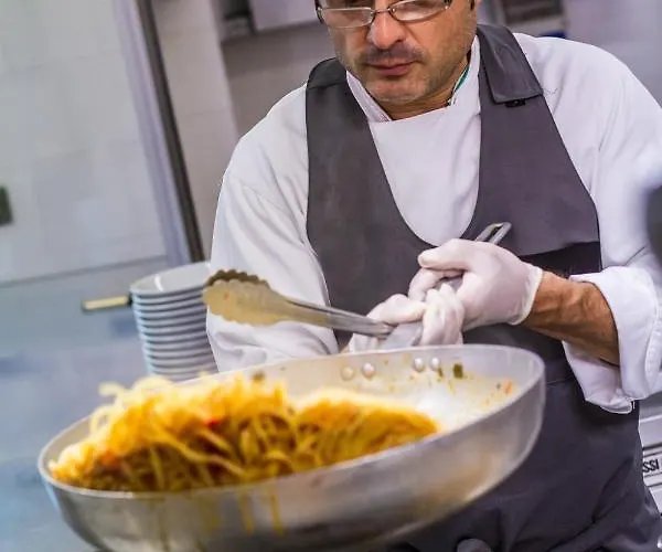 ホテル Consul Dipendenza 